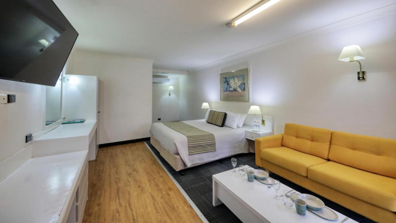 The Palms Dubbo Exterior foto