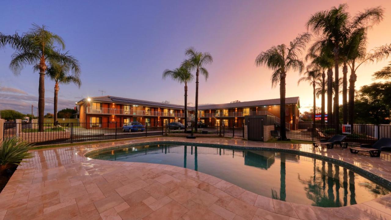 The Palms Dubbo Exterior foto