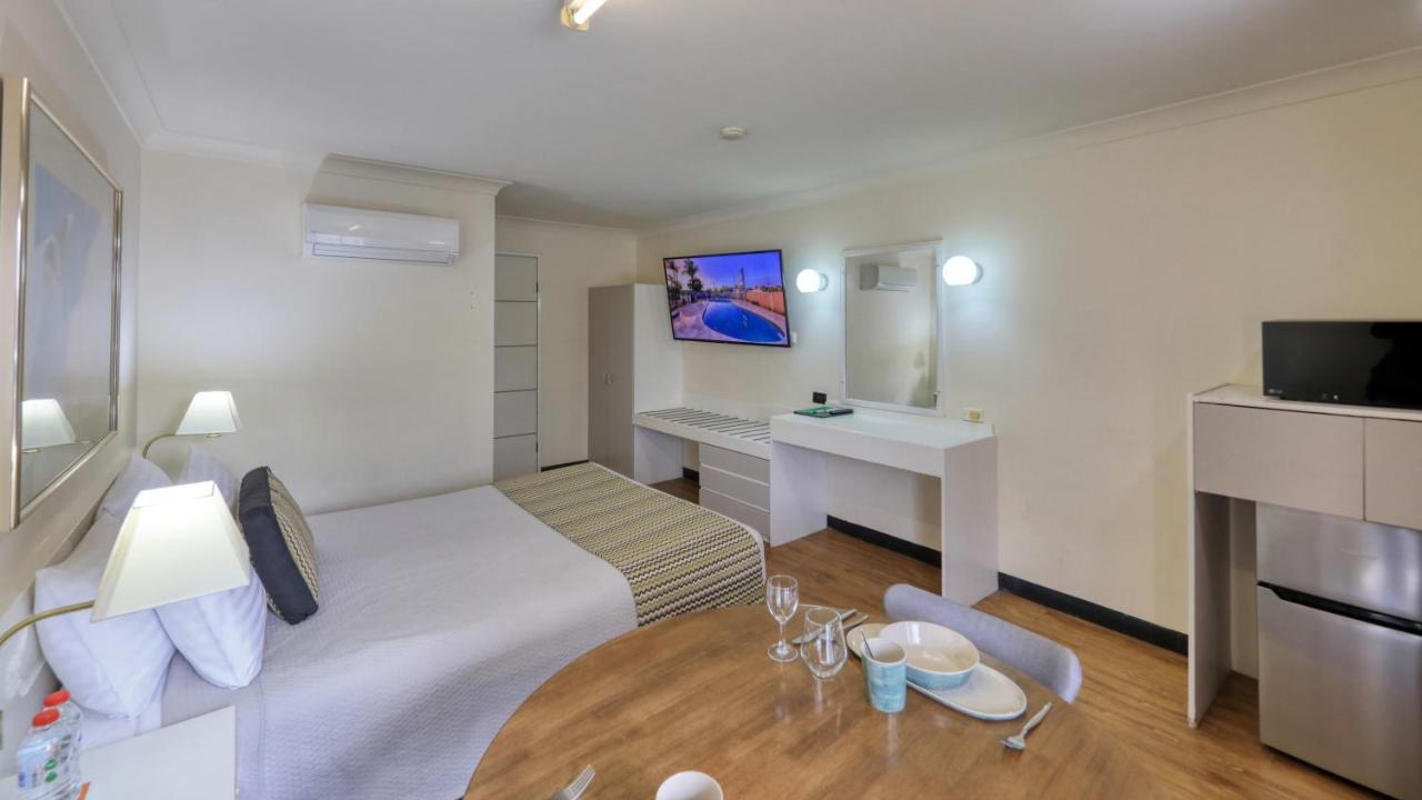 The Palms Dubbo Quarto foto